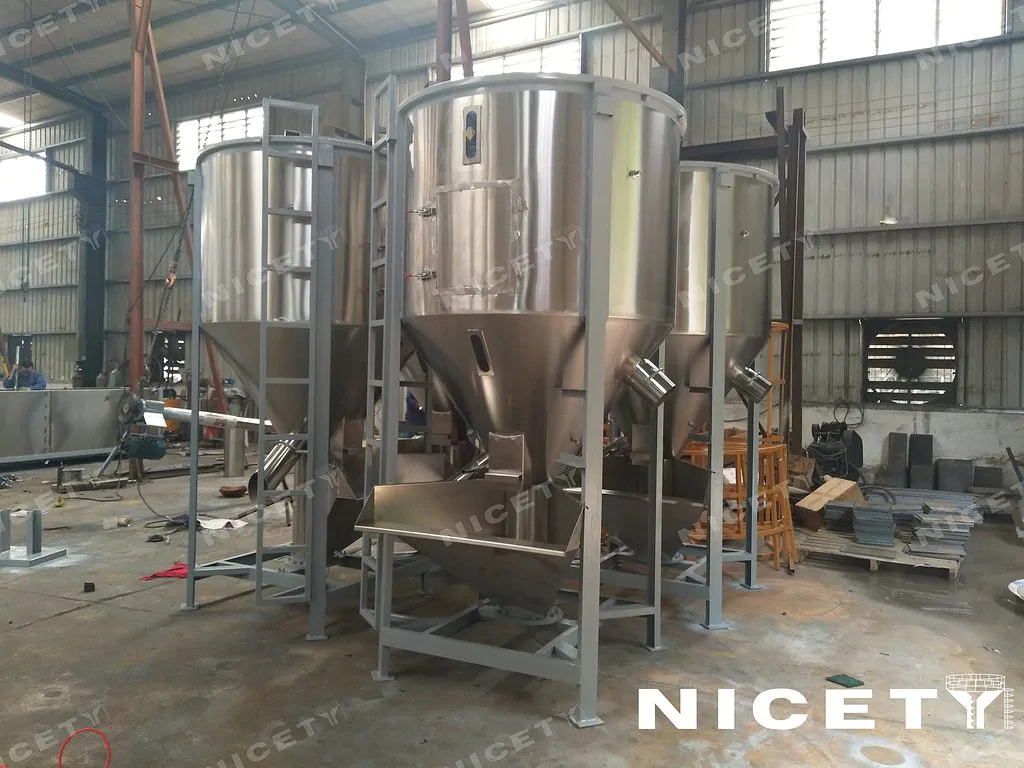 VERTICAL Spiral silo mixer