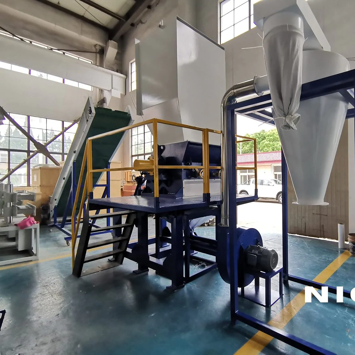 small scale plastic recycling line