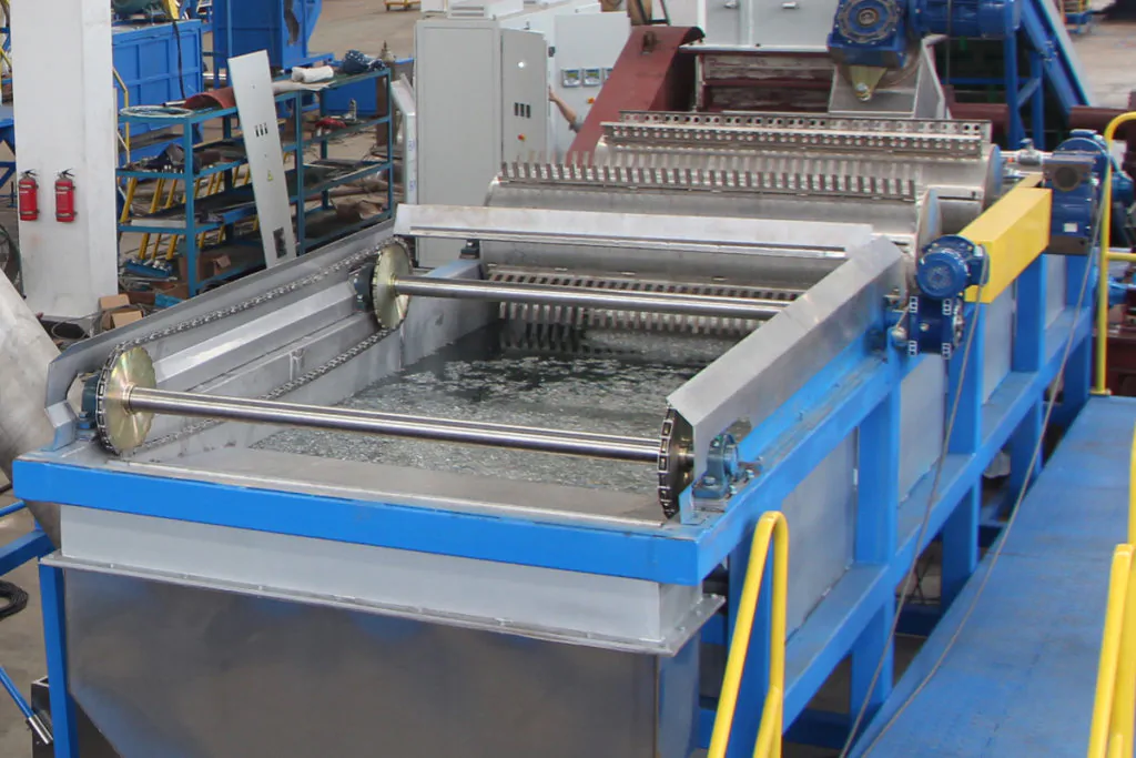 sink-float-separation-tank