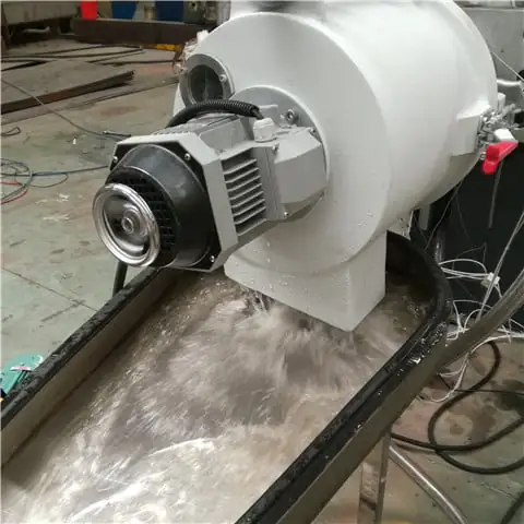 water-ring pelletizing machine