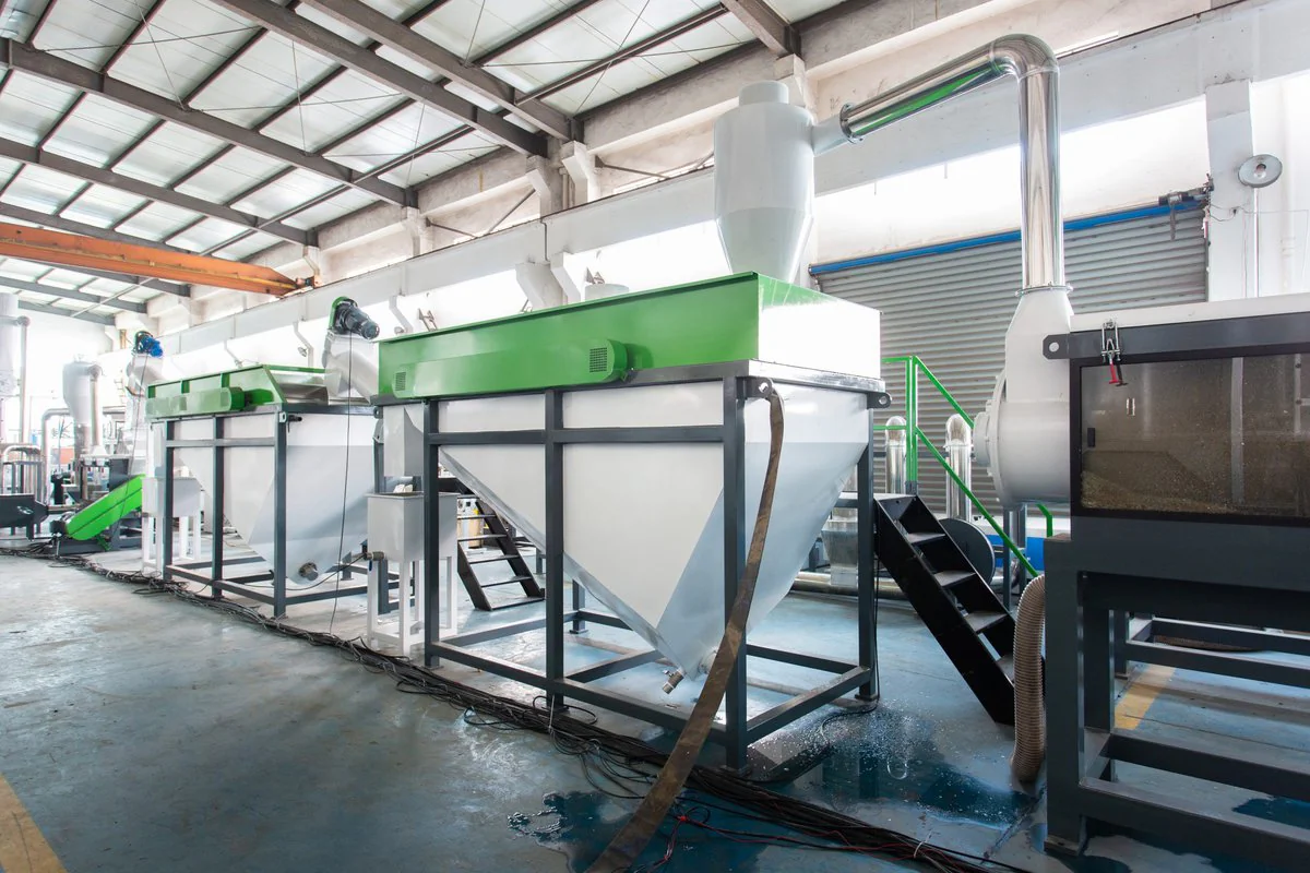 nicety machine pet bottle floating washing tank with screw feeder